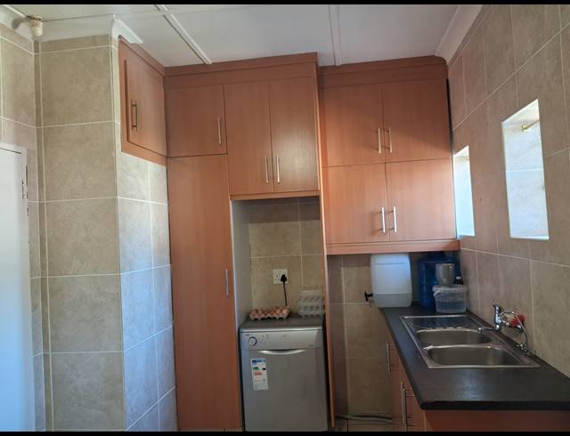 3 BEDROOM FREESTANDING SOLD IN STILFONTEIN EXT 3